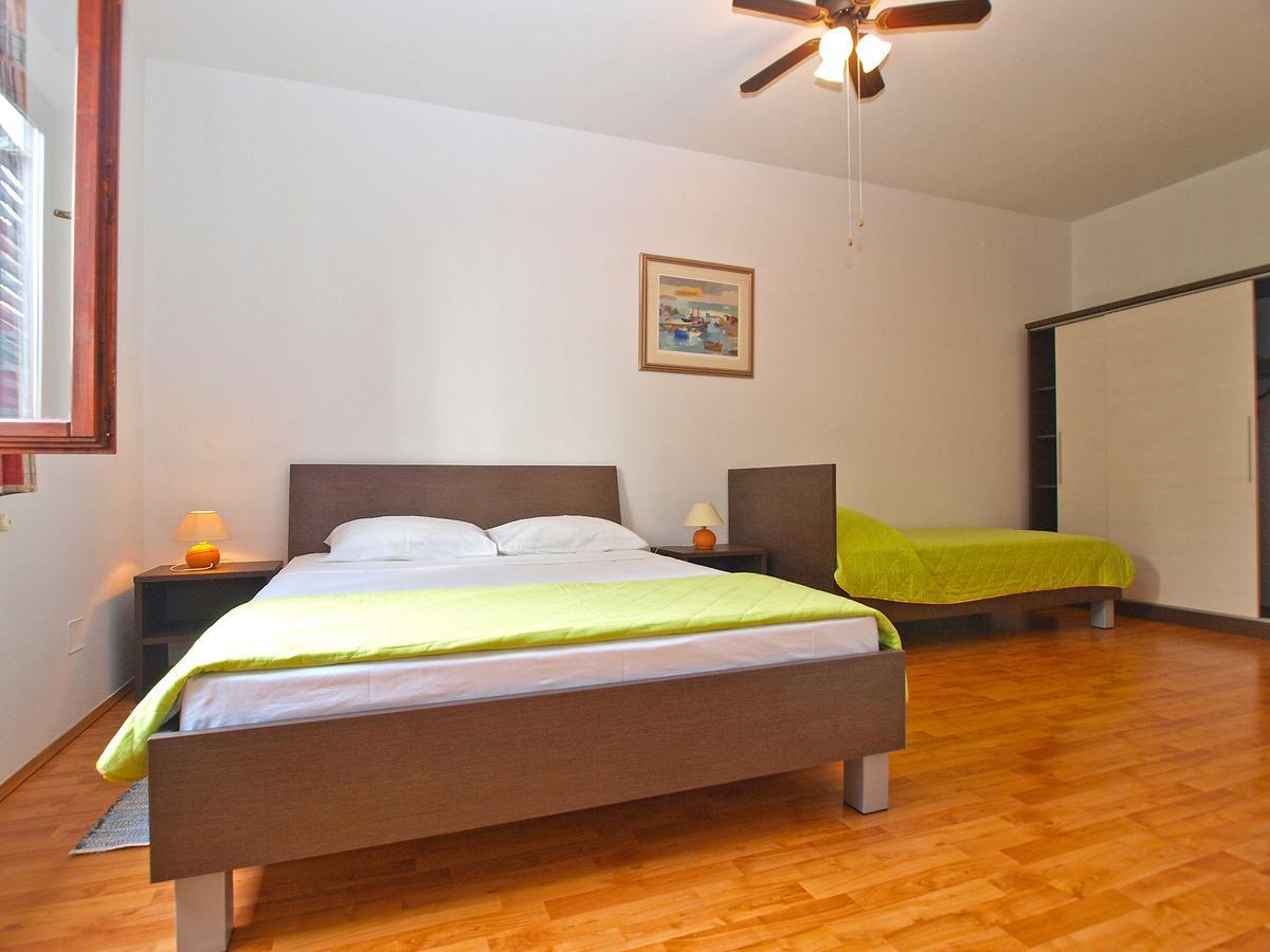 Rooms Ivica 1452 Fažana Eksteriør billede