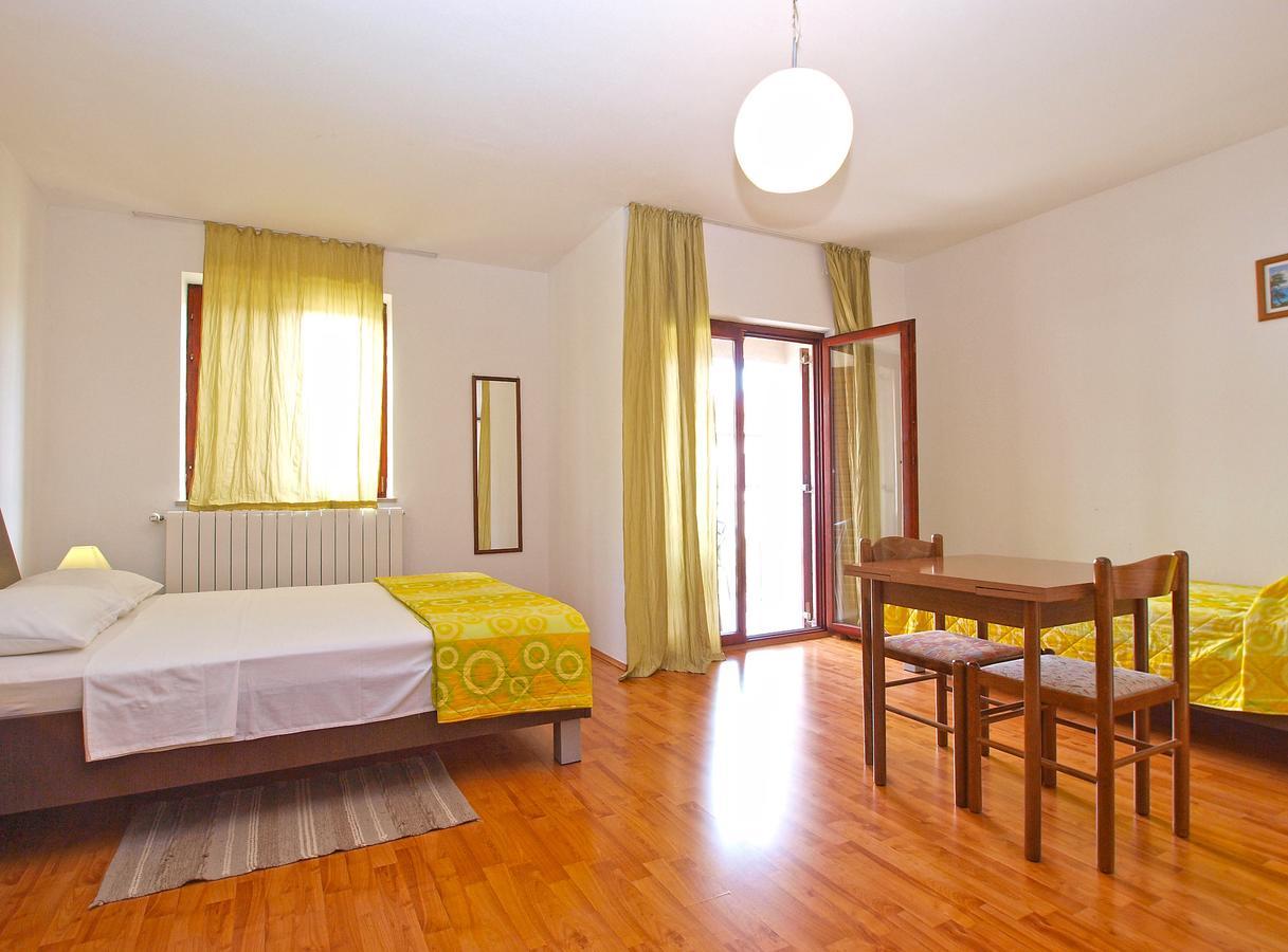 Rooms Ivica 1452 Fažana Eksteriør billede